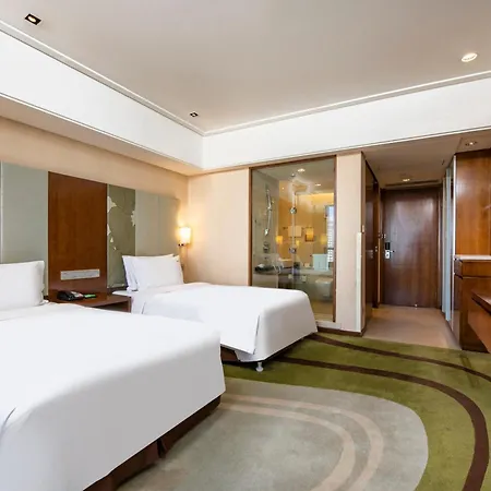 Holiday Inn Qingdao City Center By Ihg - May 4Th Square Exterior photo