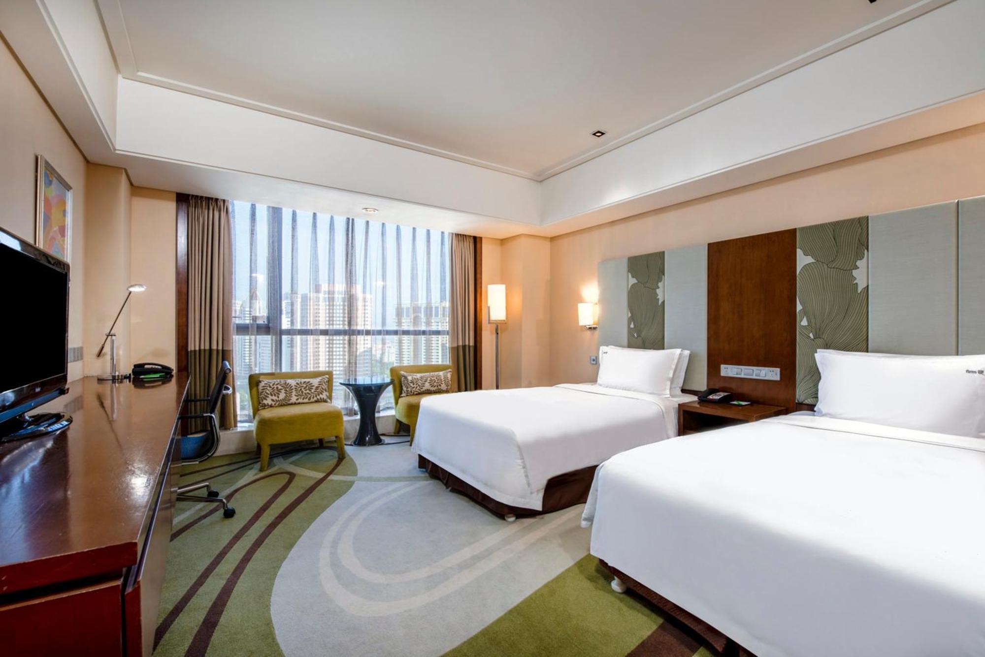 Center By Ihg - 4th Square Hotel